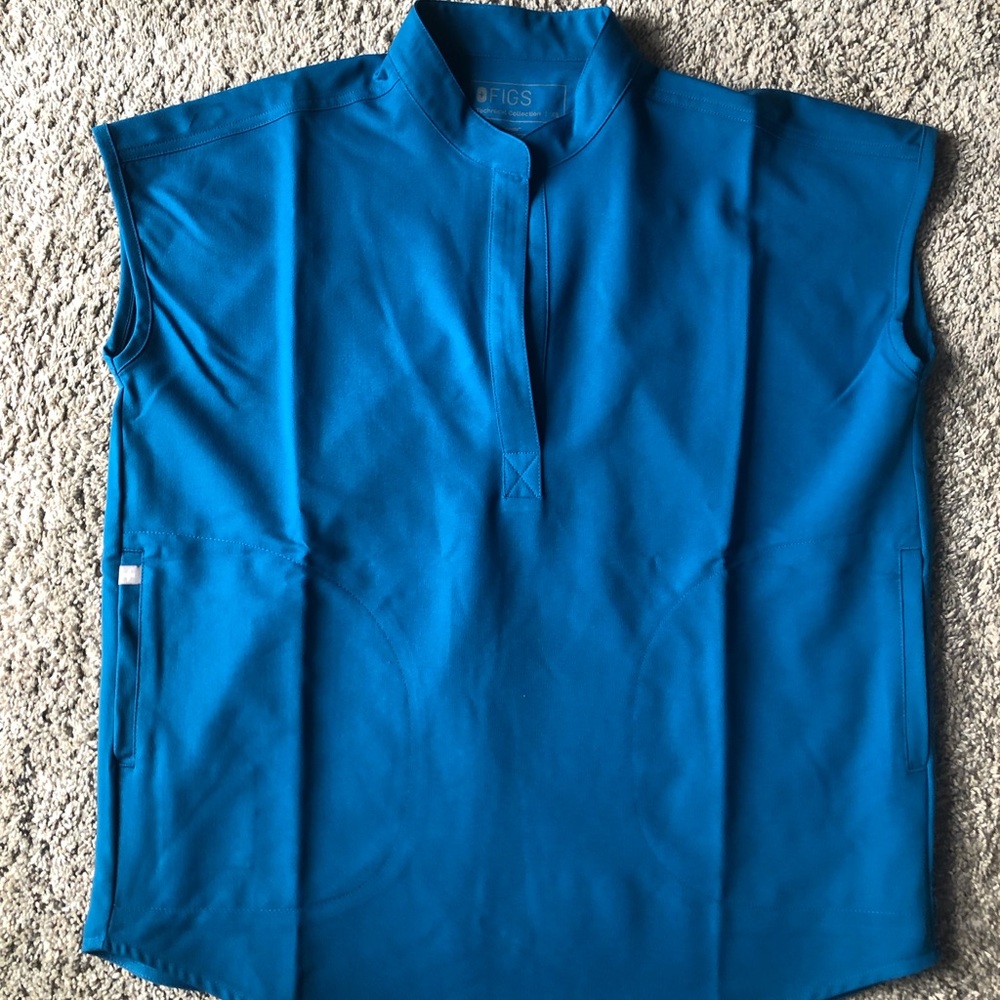 Figs Rafaela Scrub Top XS Alps Blue NWT